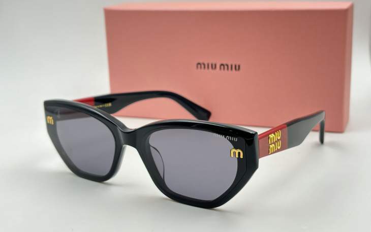 Picture of Miu Miu Sunglasses _SKUfw80879582fw